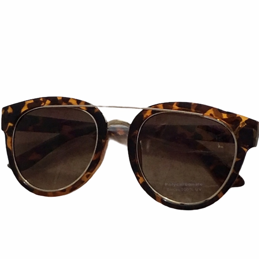 Cateye Tortoise Shell Black Sunglasses